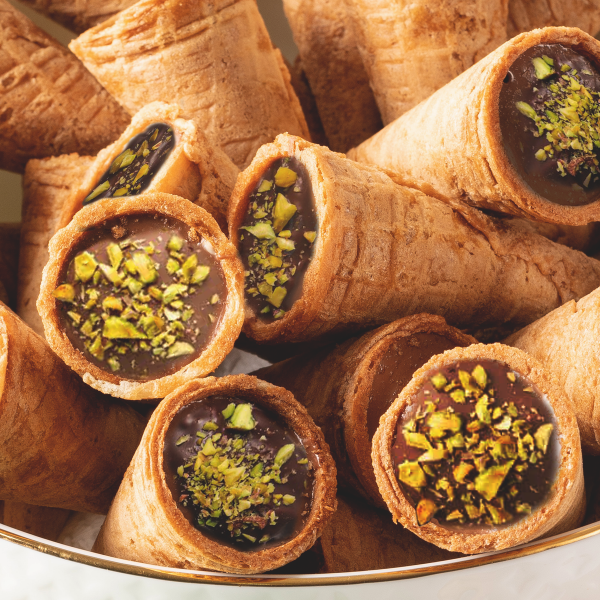 Dubai Chocolate Cone | 4.7 oz | Leonessa | Castellino's